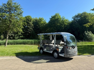 Crew shuttle 8 zij
